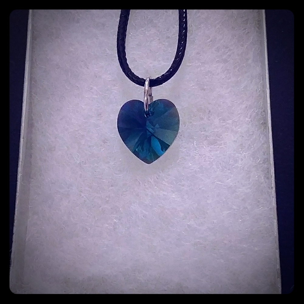 Winterberry Green Crystal Heart Necklace